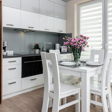 Arianska 6 Apartments By Let'S Cracovie Extérieur photo