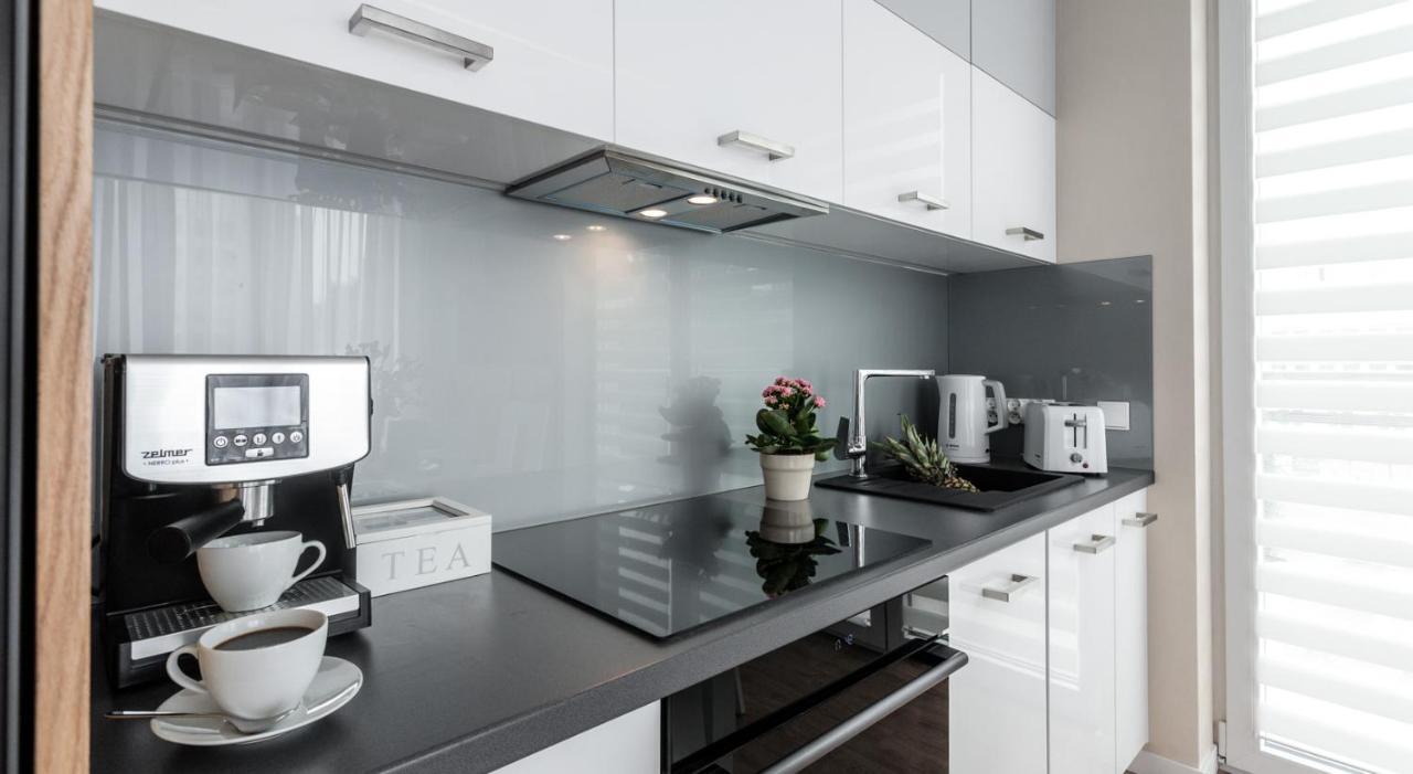 Arianska 6 Apartments By Let'S Cracovie Extérieur photo